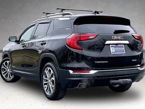 Used 2020 GMC Terrain SLT w/ Preferred Package image 4