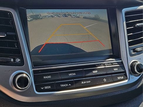 Used 2018 Hyundai Tucson Limited w/ Ultimate Package 02 image 24