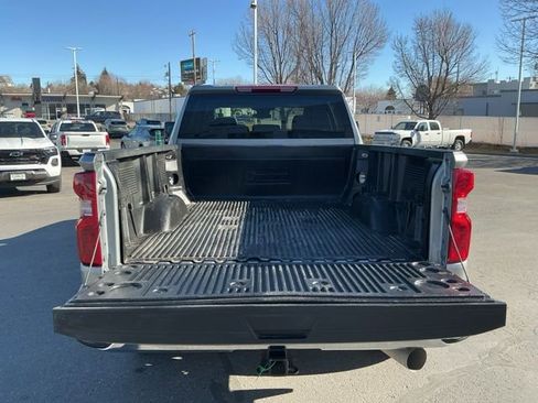 Used 2025 Chevrolet Silverado 2500 LT w/ Convenience Package AWD/4WD image 7