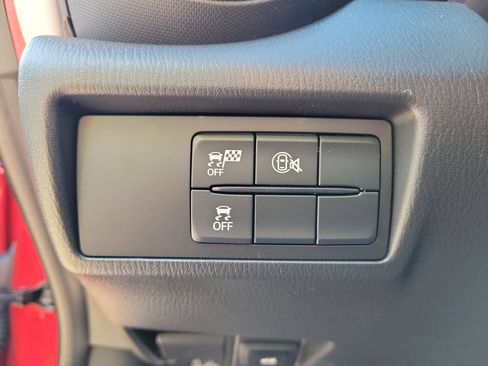 New 2026 MAZDA MX-5 Miata Club w/ Interior Package RWD image 18
