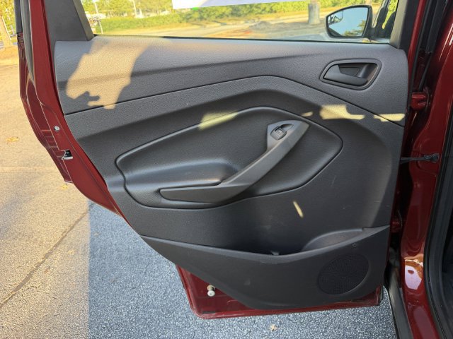 Used 2015 Ford Escape S FWD image 21