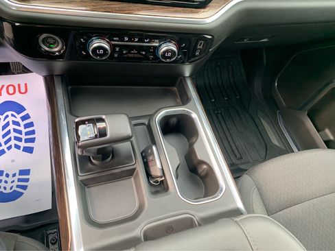 Used 2022 GMC Sierra 1500 Elevation AWD/4WD image 18