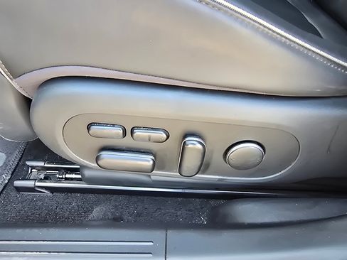 Used 2023 Hyundai Ioniq 5 Limited w/ Cargo Package AWD/4WD image 16