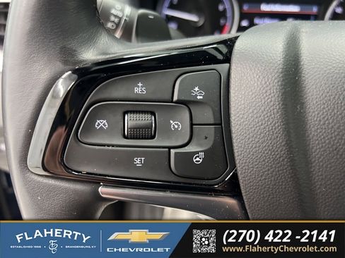 Used 2024 Buick Enclave Essence w/ Experience Buick Package AWD/4WD image 25