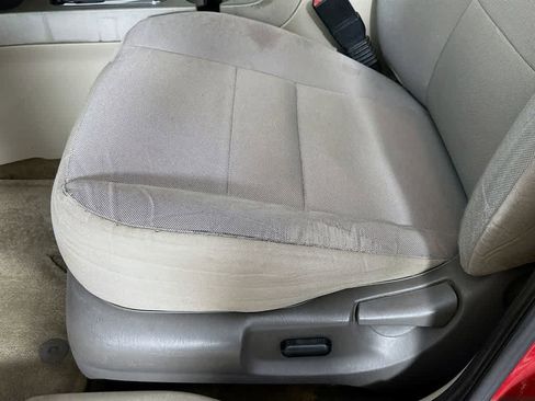 Used 2011 Ford Escape XLT image 27