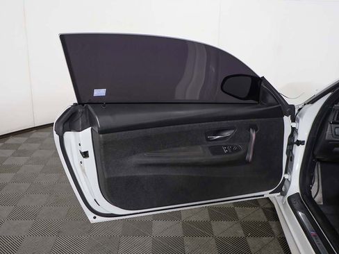 Used 2019 BMW M4 CS image 16