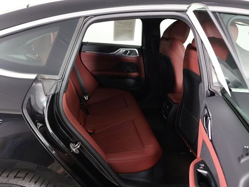 Used 2024 BMW i4 eDrive35 w/ Premium Package image 33