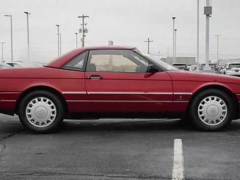 Used 1993 Cadillac Allante image 4