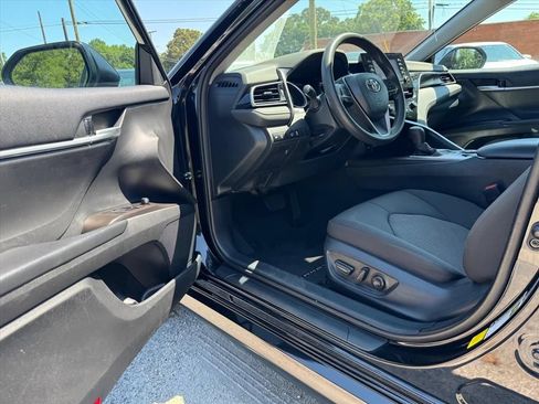 Used 2023 Toyota Camry LE FWD image 13
