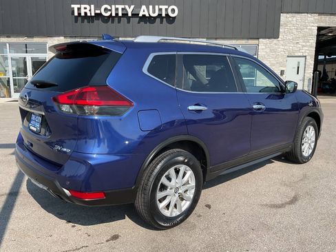 Used 2019 Nissan Rogue SV AWD/4WD image 7