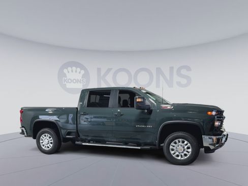 New 2026 Chevrolet Silverado 2500 LT image 2