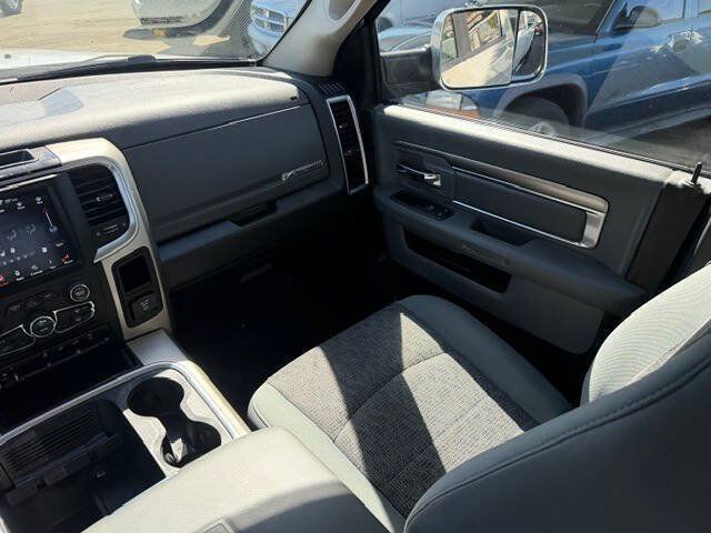 Used 2018 RAM 2500 Big Horn w/ Harvest Edition AWD/4WD image 11