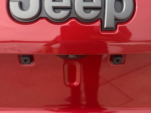 New 2026 Jeep Compass Latitude AWD/4WD image 7