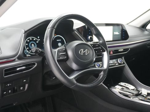 Used 2022 Hyundai Sonata Limited image 9