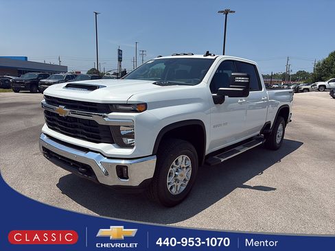 New 2026 Chevrolet Silverado 3500 LT w/ All Star Edition AWD/4WD image 1