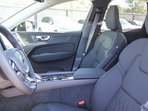New 2026 Volvo XC60 B5 Core image 20