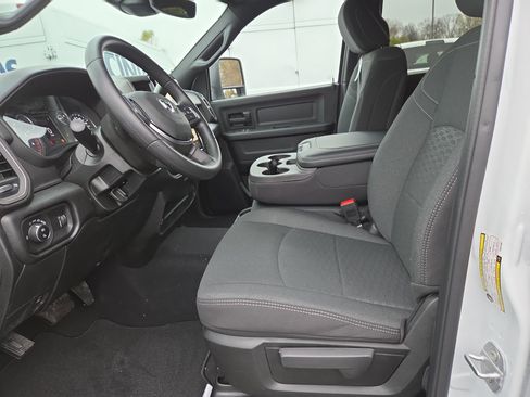 New 2026 RAM 2500 Tradesman image 4