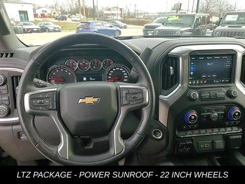 Used 2022 Chevrolet Silverado 1500 LTZ image 24