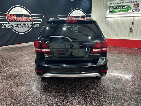 Used 2019 Dodge Journey Crossroad w/ Navigation Group image 12