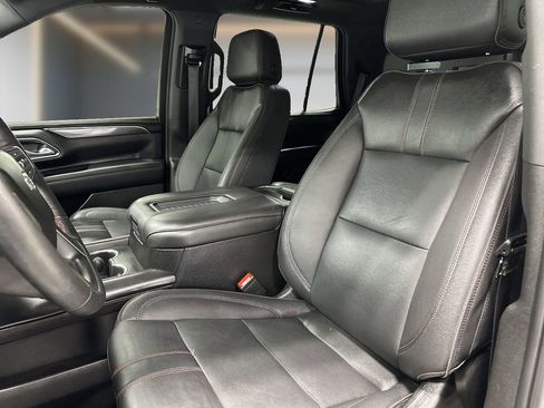 Used 2023 Chevrolet Tahoe RST w/ Luxury Package AWD/4WD image 13