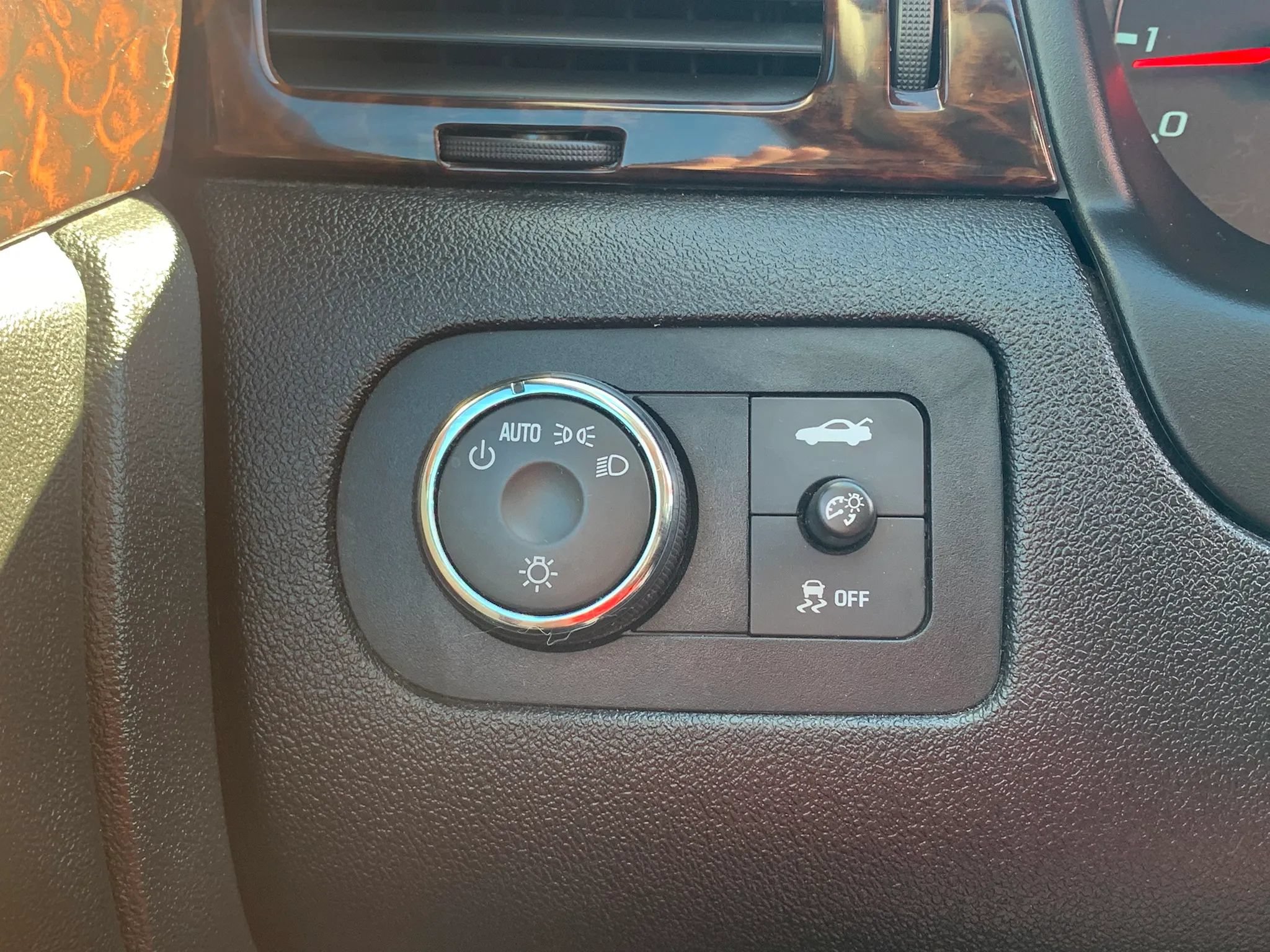 Used 2015 Chevrolet Impala Limited LS FWD image 16