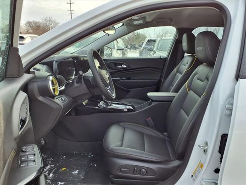 New 2026 Chevrolet Trax ACTIV w/ Driver Confidence Package image 15