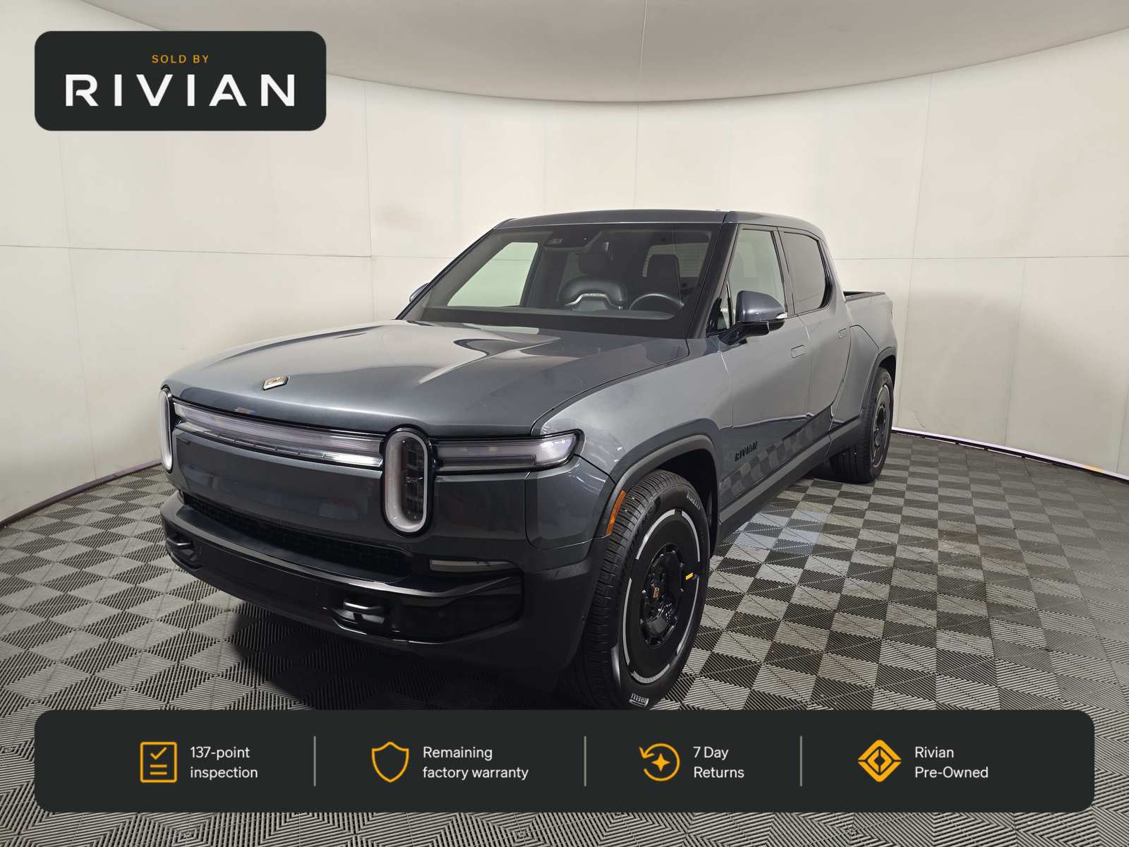 Used 2025 Rivian R1T Adventure Dual AWD/4WD image 1