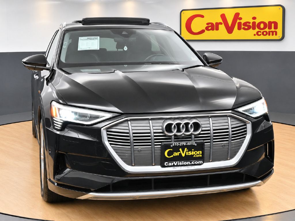 Used 2019 Audi e-tron Premium Plus AWD/4WD image 3
