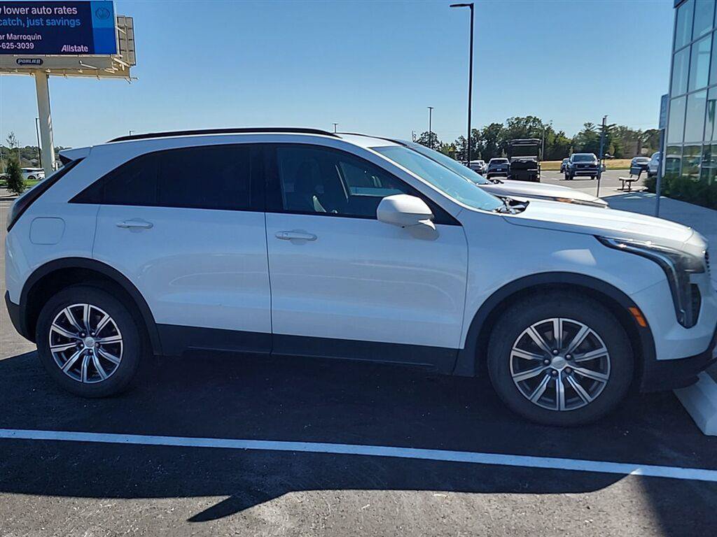 Used 2019 Cadillac XT4 Sport AWD/4WD image 3