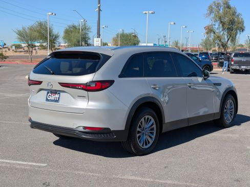Used 2024 MAZDA CX-90 3.3 Turbo w/ Preferred Package image 5