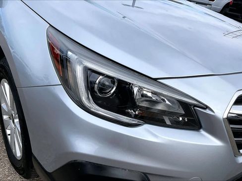 Used 2018 Subaru Outback 2.5i Premium image 27