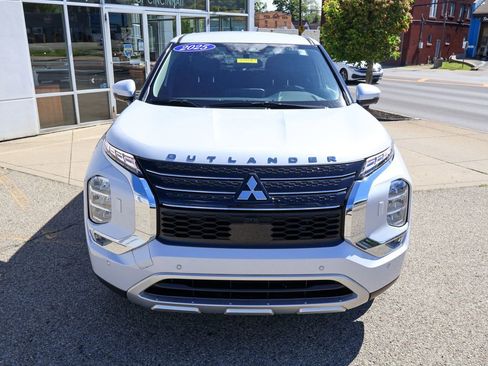 Used 2025 Mitsubishi Outlander SE AWD/4WD image 8