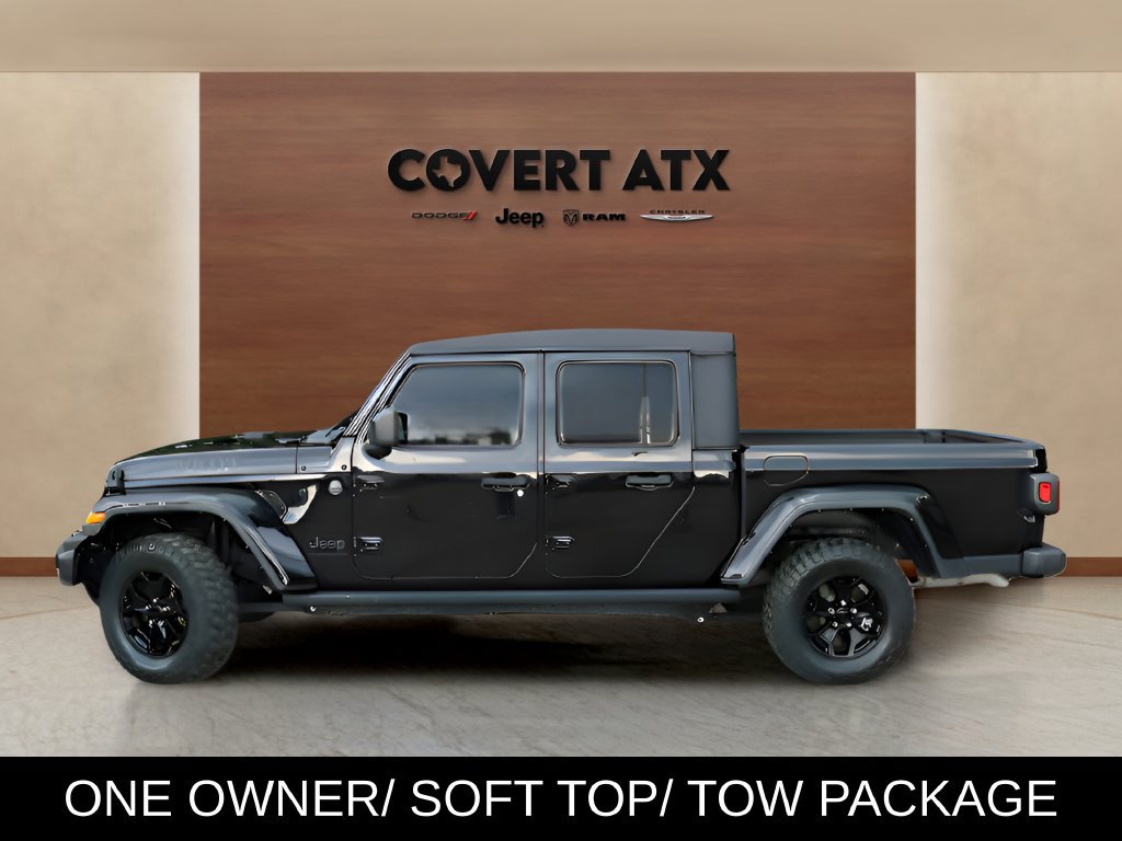 Used 2023 Jeep Gladiator Sport AWD/4WD image 2