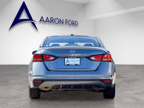 Used 2023 Nissan Altima 2.5 SV image 4
