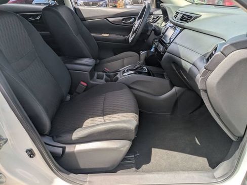 Used 2018 Nissan Rogue S FWD image 29