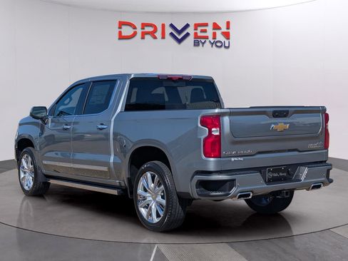 New 2026 Chevrolet Silverado 1500 High Country image 3