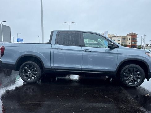 New 2026 Honda Ridgeline Sport image 3
