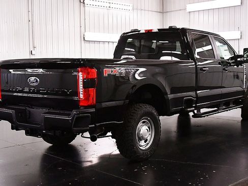 New 2026 Ford F350 XL image 7