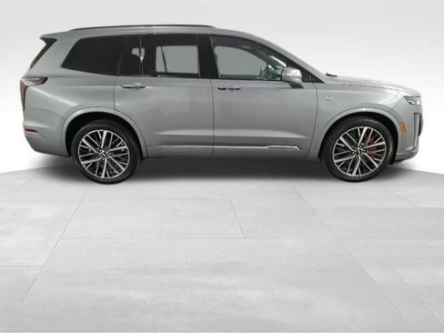 Used 2023 Cadillac XT6 Sport AWD/4WD image 8