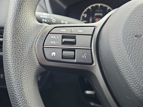 New 2026 Honda HR-V LX image 11