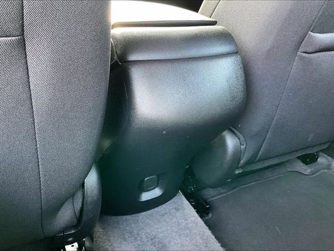 Certified 2024 Chevrolet Malibu LS image 10