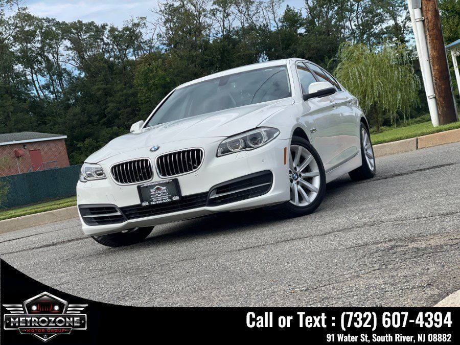 Used 2014 BMW 535i xDrive Sedan AWD/4WD image 16