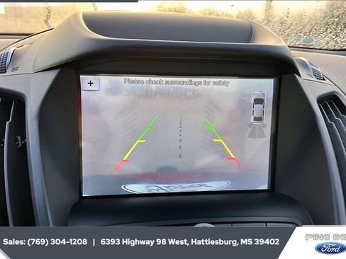 Used 2019 Ford Escape SEL image 15