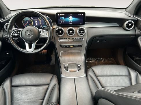 Used 2022 Mercedes-Benz GLC 300 4MATIC image 10