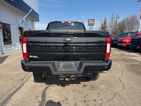 Used 2022 Ford F250 Lariat w/ Tremor Off-Road Package image 6