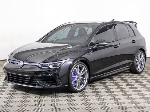 Used 2024 Volkswagen Golf R AWD/4WD image 9