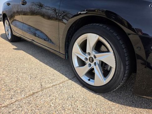 Used 2023 Audi A3 2.0T Premium image 41