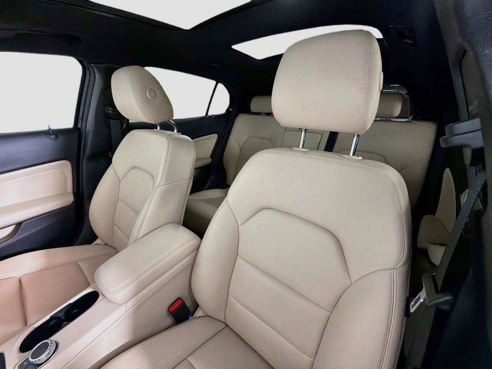 Used 2018 Mercedes-Benz GLA 250 4MATIC image 18