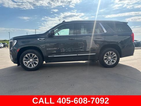 Used 2021 GMC Yukon Denali w/ Denali Premium Package RWD image 4
