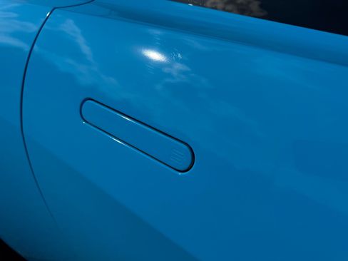 Used 2019 Aston Martin V8 Vantage Coupe RWD image 37